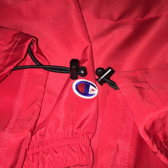 NWOT- RED CHAMPION ANORACK ⭐️ - Picture 4 of 4